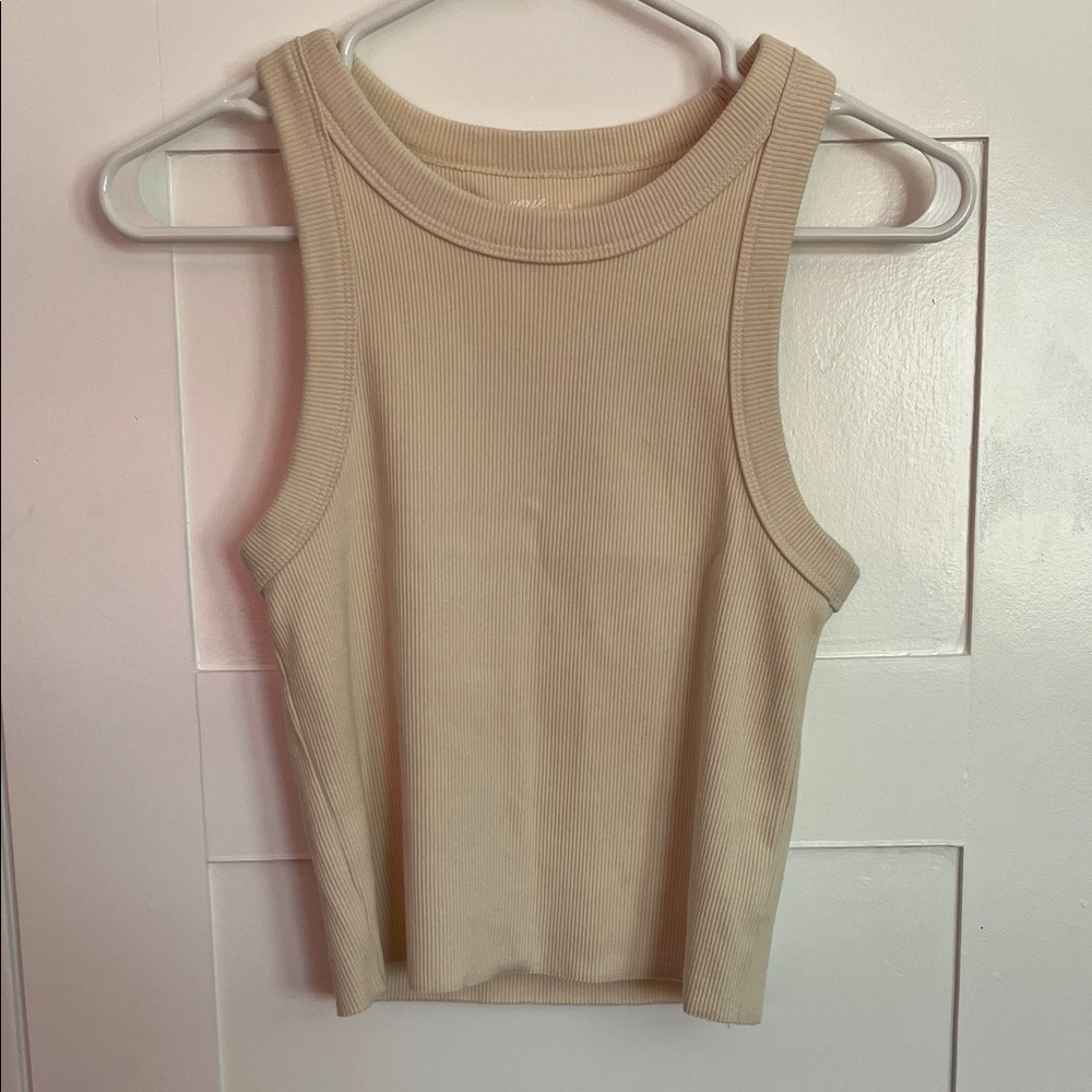 Aerie Tank